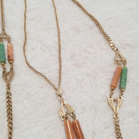 Vintage Emmons Double Strand Necklace with Green and Orange Lucite Beads 1960's - Picture 2 of 5